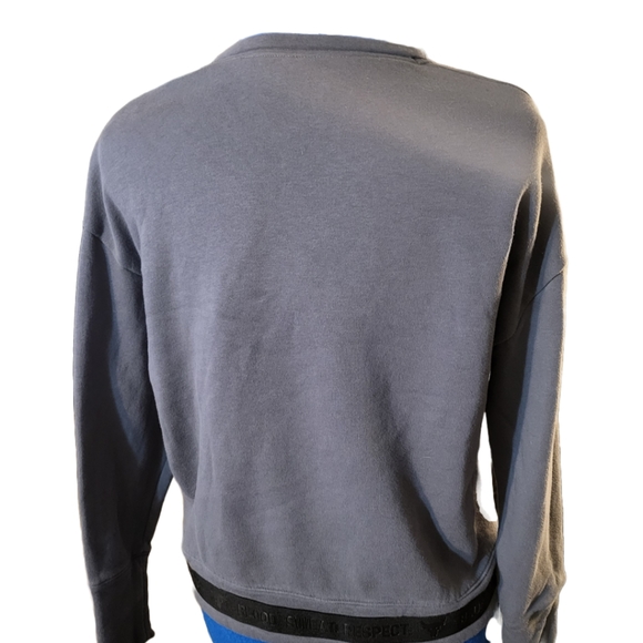 Under Armour Project Rock Charcoal & Black Crew Neck Training Sweatshirt sz S - Picture 4 of 8